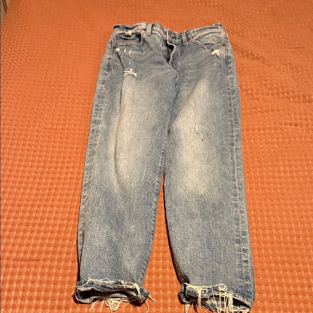 Abercrombie & Fitch The Botfriend Mid-Rise jeans